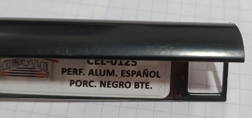 0125 PERFIL ALUMINIO